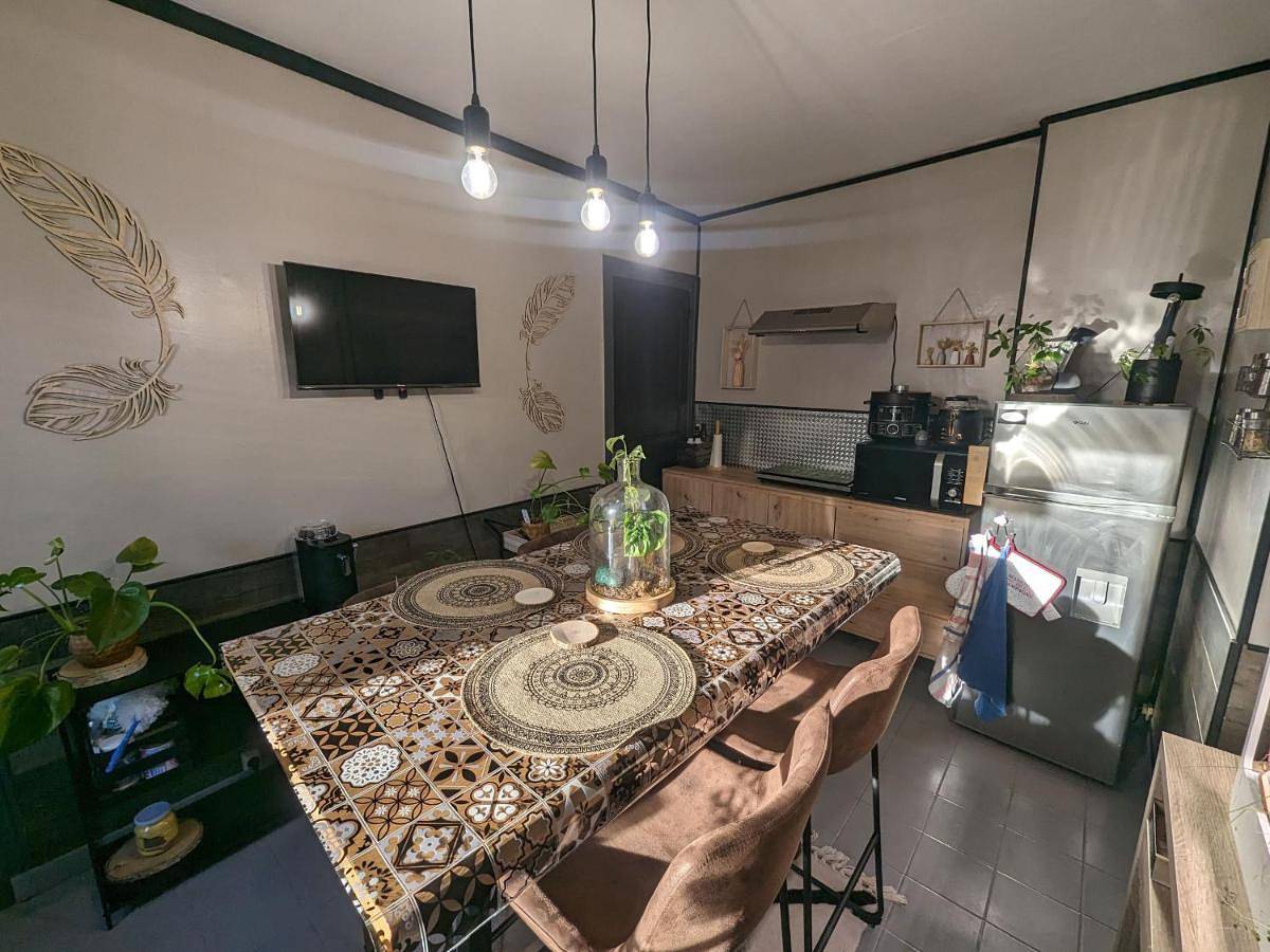 Appartement éco-responsable avec parking sécurisé et équipements haut de gamme - Fr-1-611-98 in Chaumont, Haute-Marne
