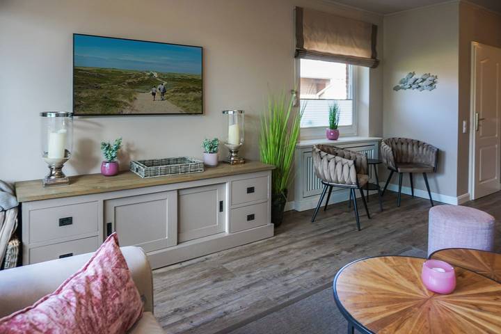 Ferienhaus für 8 Personen, mit Garten und Sauna in Westerland - 3