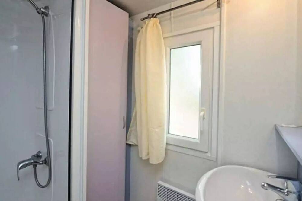 Mobil-home | Comfort | 2 Ch. | 4/6 pers. | Terrasse surélevée non couverte in Vic-sur-Aisne, Aisne