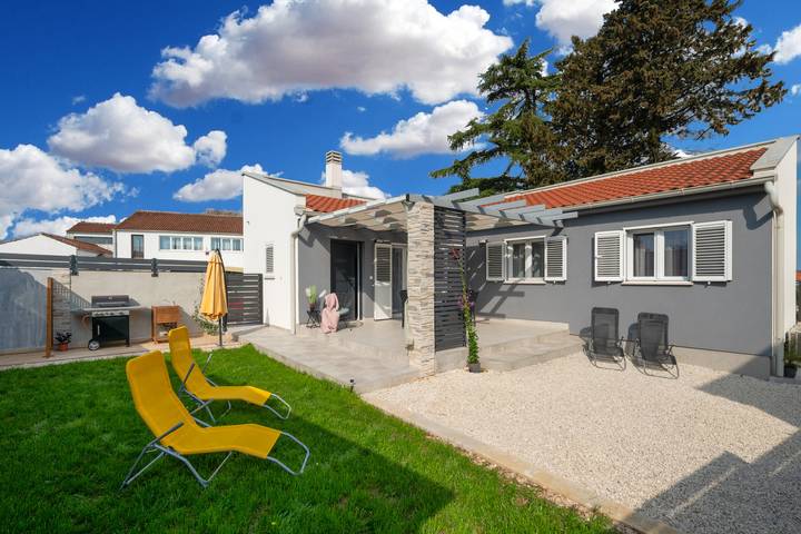 Ferienhaus für 4 Personen, mit Garten und Terrasse - 1