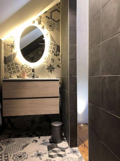 Location de vacances pour 8 personnes, avec vue et jardin, animaux acceptés à Volnay - 4