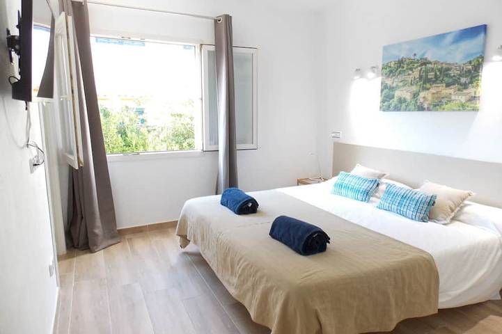 Ferienhaus für 8 Personen, mit Terrasse und Garten in El Toro - 2