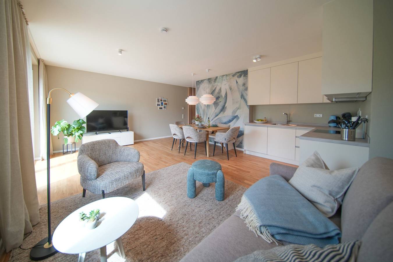 Geheel appartement, 101-freiburg – 2 appartementen (nr. 1 + nr. 2) met bergzicht, privéterras en 3 slaapkamers in Freiburg, Zuidelijk Zwarte Woud