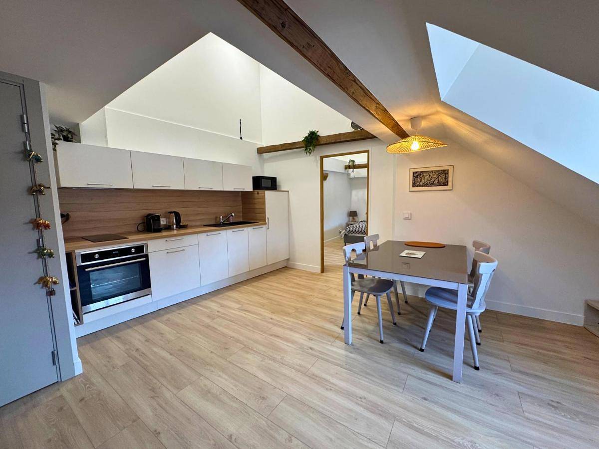 Appartement entier, Two-Bedroom Apartment in Saverne, Région de Saverne