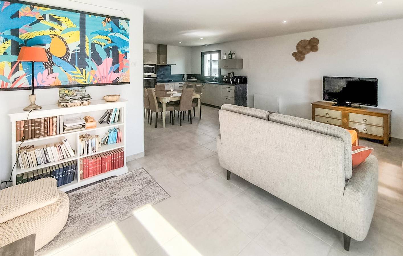 Appartement confortable avec jardin et parking, à 700 m d'un restaurant 4*. in Talmont-Saint-Hilaire, Vendée