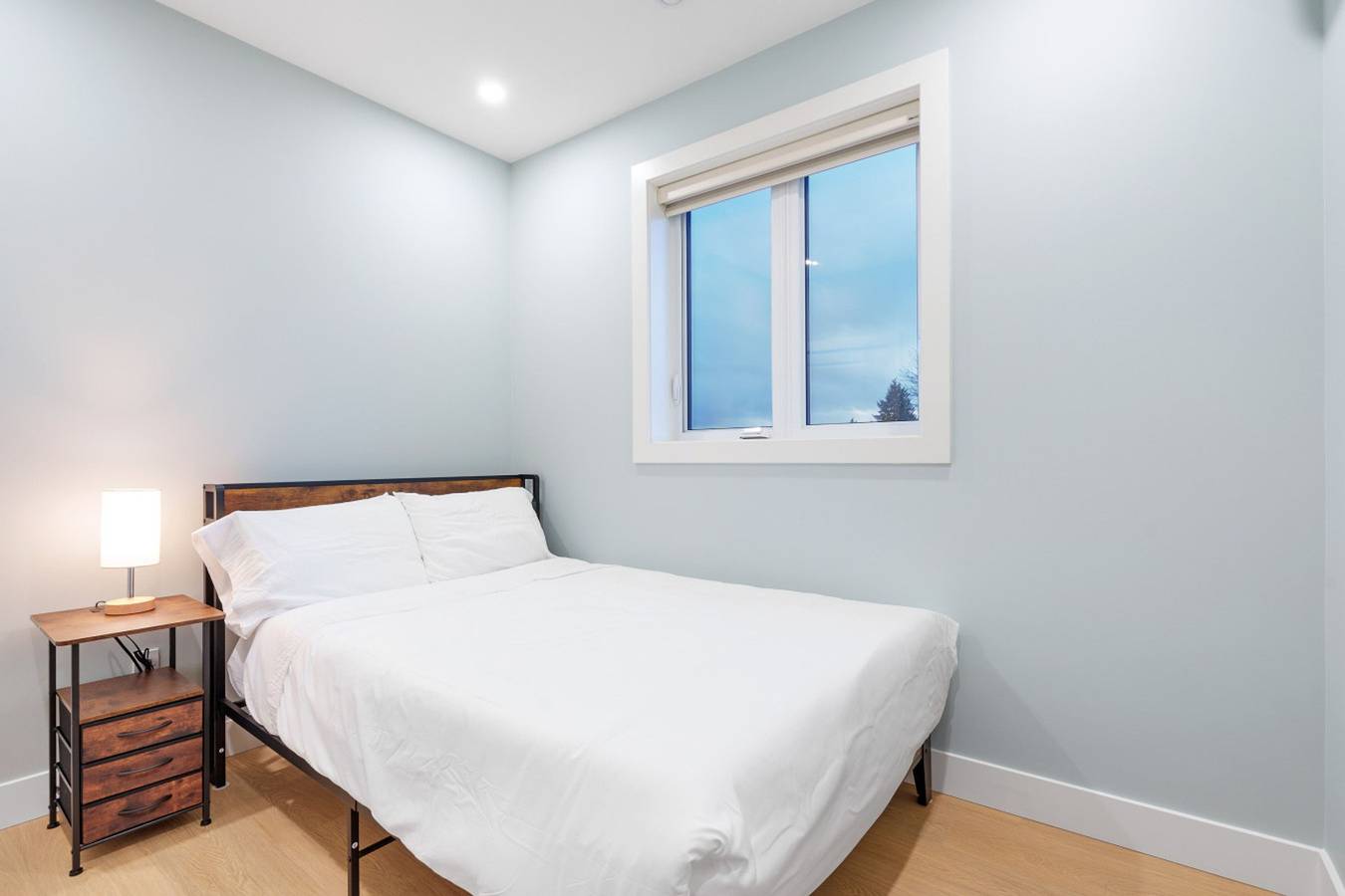 Modern 6Br Home | Perfect for Groups & Families in Vancouver, Columbia Britannica