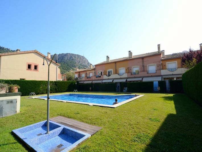 Ferienhaus für 4 Personen, mit Terrasse und Garten sowie Pool in Estartit