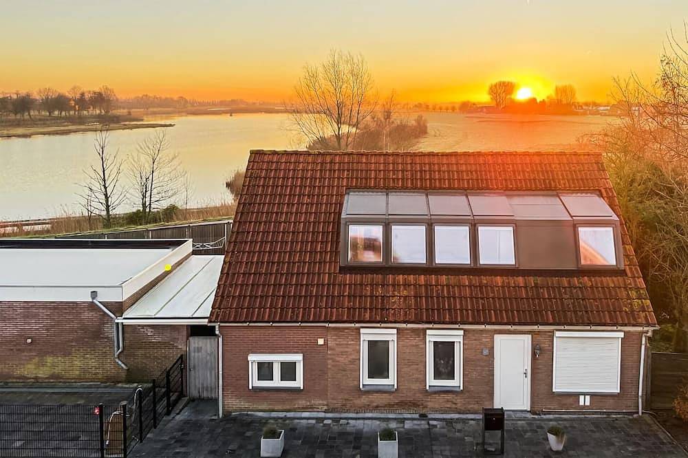 Schönes Haus mit 4 Schlafzimmern in Oostburg in Oostburg, Seeländisch Flandern