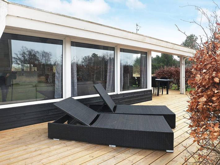 Ferienhaus für 10 Personen, mit Terrasse und Pool sowie Whirlpool und Sauna in Tversted - 2