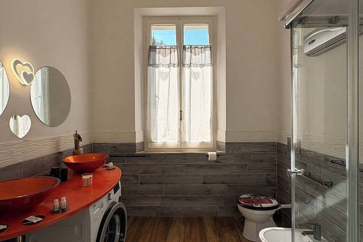 Appartement entier, Between the City and the Waterfall, modern and welcoming - Free Parking & Free Entertainment in Terni, Province de Terni