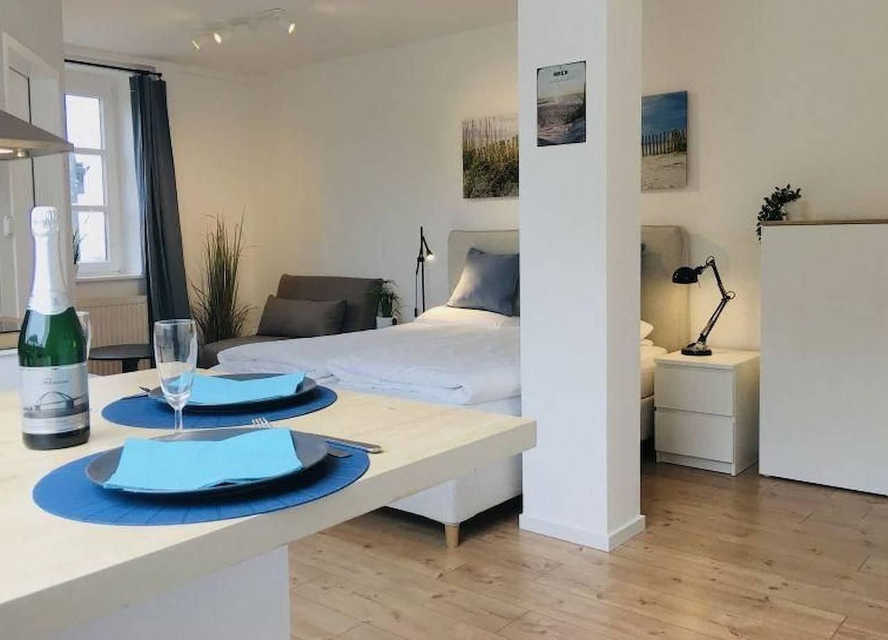 Ganze Wohnung, Komfortables Ferienappartment im Hafen von Orth in Westfehmarn, Fehmarn