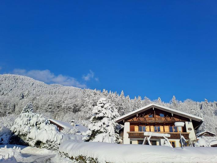 Ferienwohnung für 4 Personen, mit Balkon und Ausblick, kinderfreundlich in Kreuth