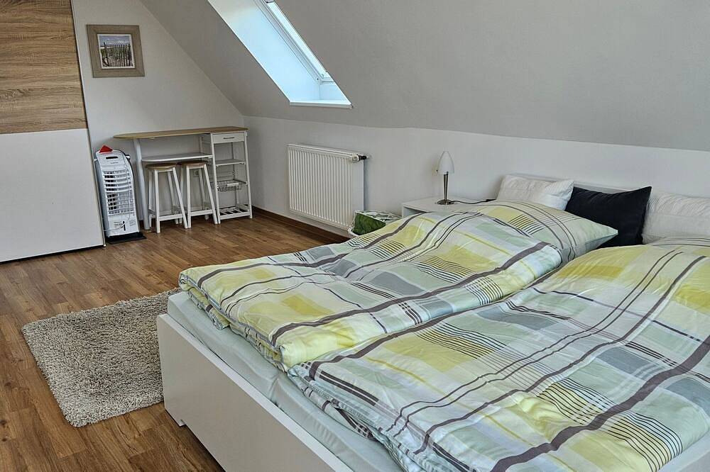 Ganze Wohnung, Apartment „Gemütliche“ mit privater Terrasse und Wlan in Gleschendorf, Scharbeutz