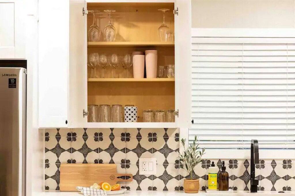 The Tipsy Moon-New Hot Tub-Beautiful Mid-Century Modern Home-20min to Sedona in Cottonwood (AZ), Coconino Nationalwald