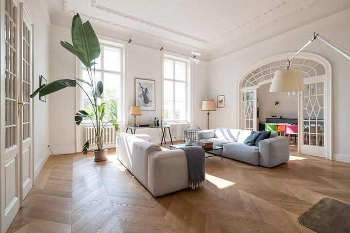 Ferienwohnung für 4 Personen, mit Whirlpool und Balkon in Stephansdom