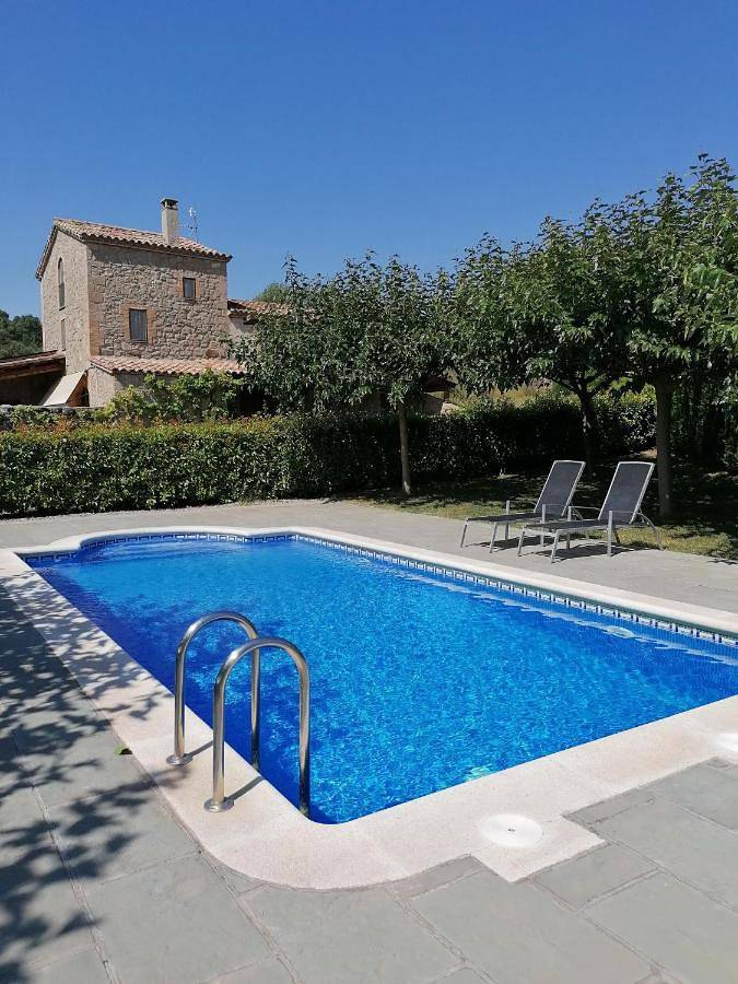 Casa rural para 5 personas, con piscina además de vistas y jardín en Berguedà - 2