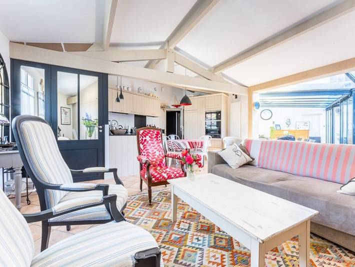 Location de vacances pour 6 personnes, avec jardin et terrasse dans Plage De L Arnerault La Flotte - 2
