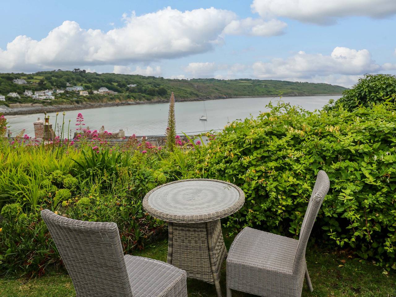 Mermaid Cottage in Coverack, Cornwall