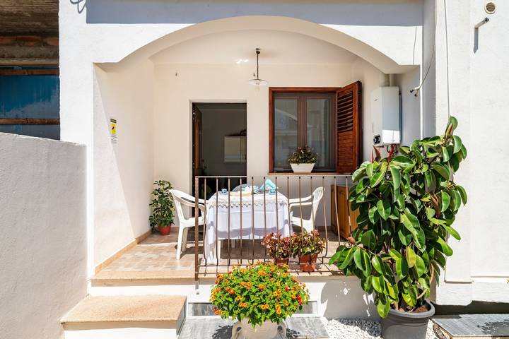Location de vacances pour 4 personnes, avec jardin à Tortolì - 4