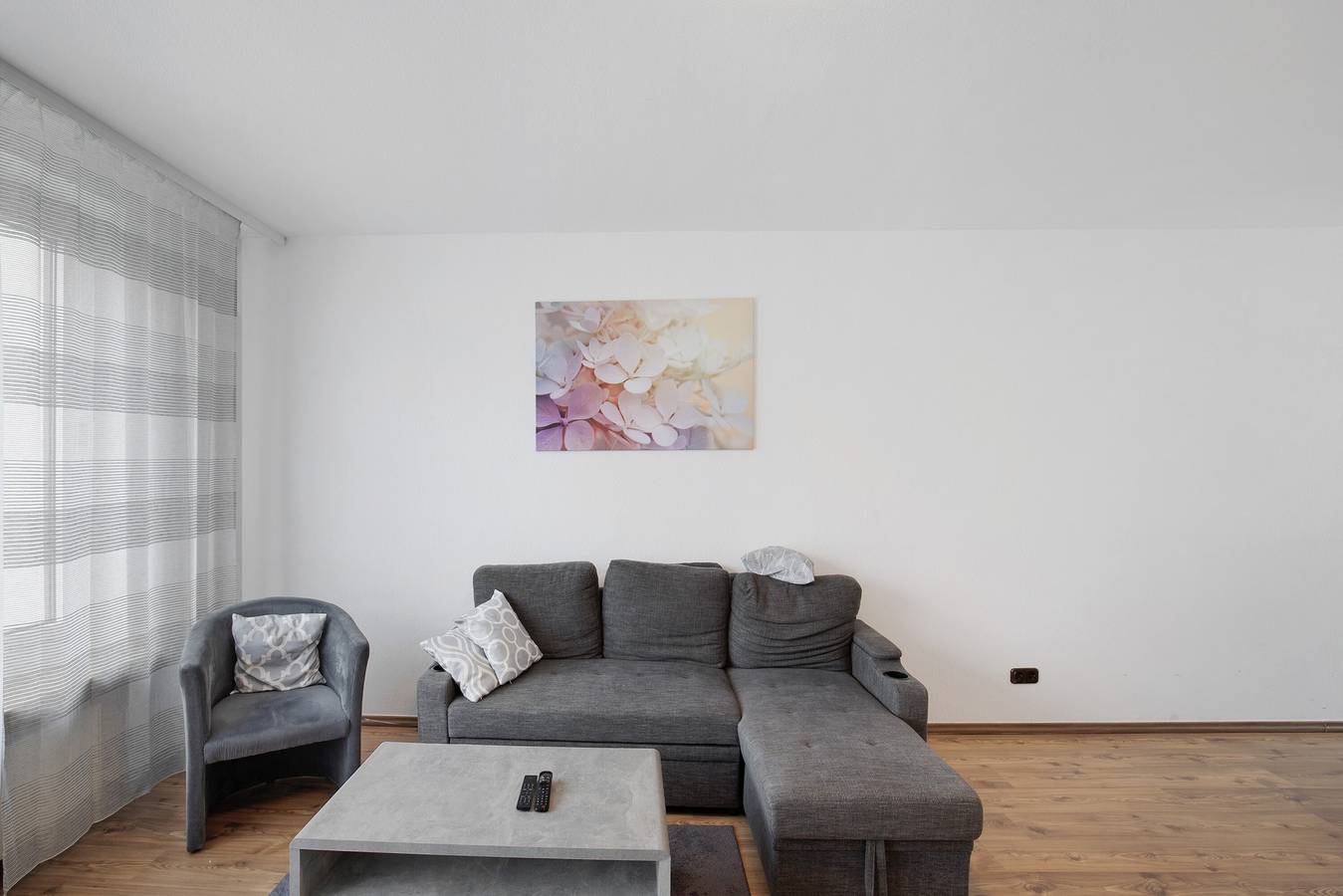 Ganze Wohnung, Ferienwohnung 'Bruchköbel 4 Auch Für Monteure' mit Balkon und Wlan in Bruchköbel, Main-Kinzig-Kreis