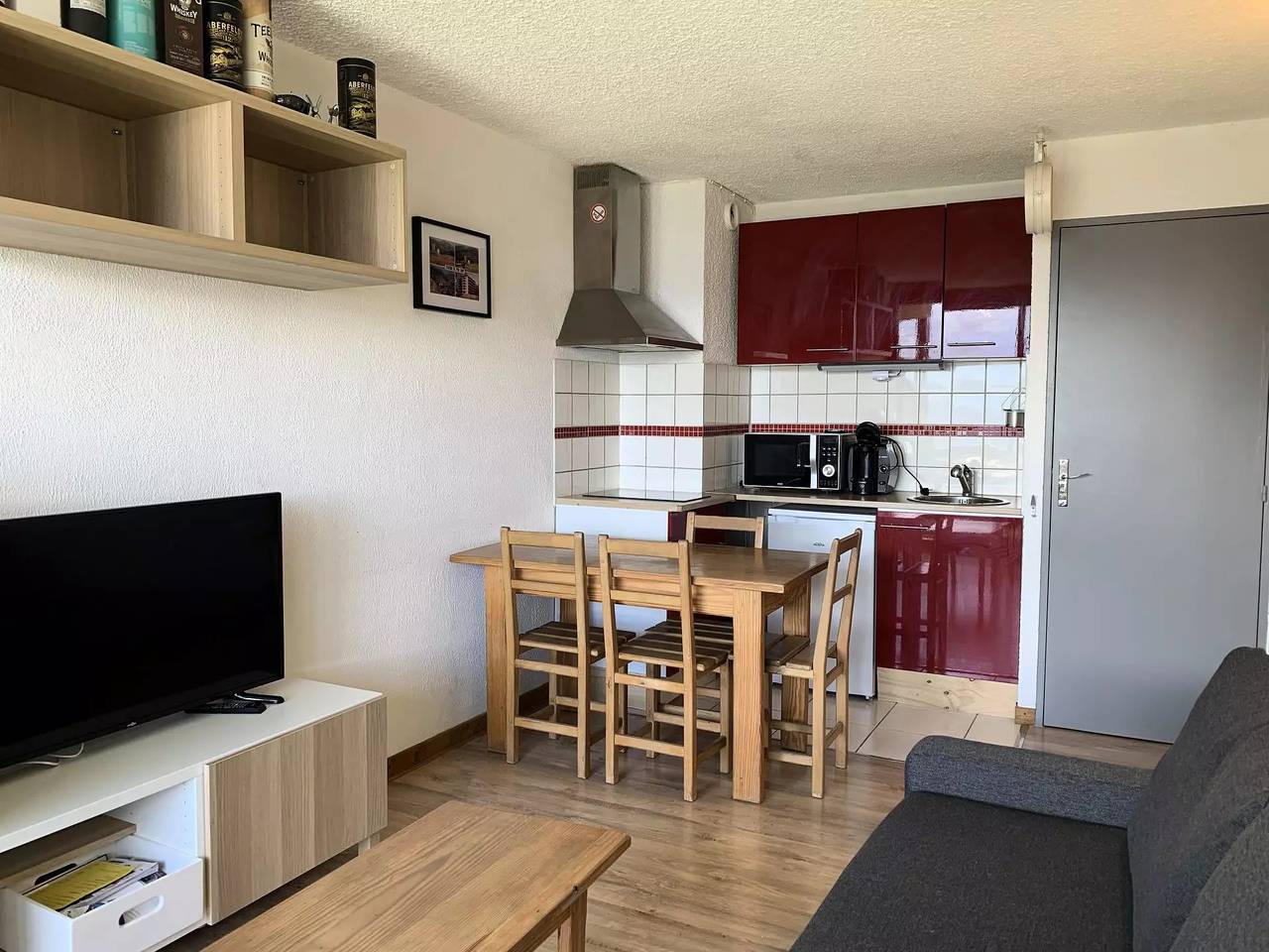 Estudio entero, Renovado estudio cerca de las pistas y comas, para 4 personas, en Pra Loup in Pra-Loup, Uvernet-Fours