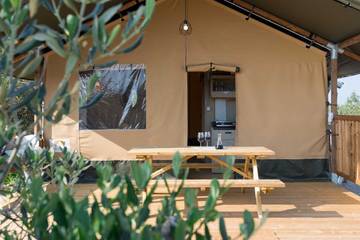 Villa per 4 Persone in Maslinica, Dalmazia, Foto 4