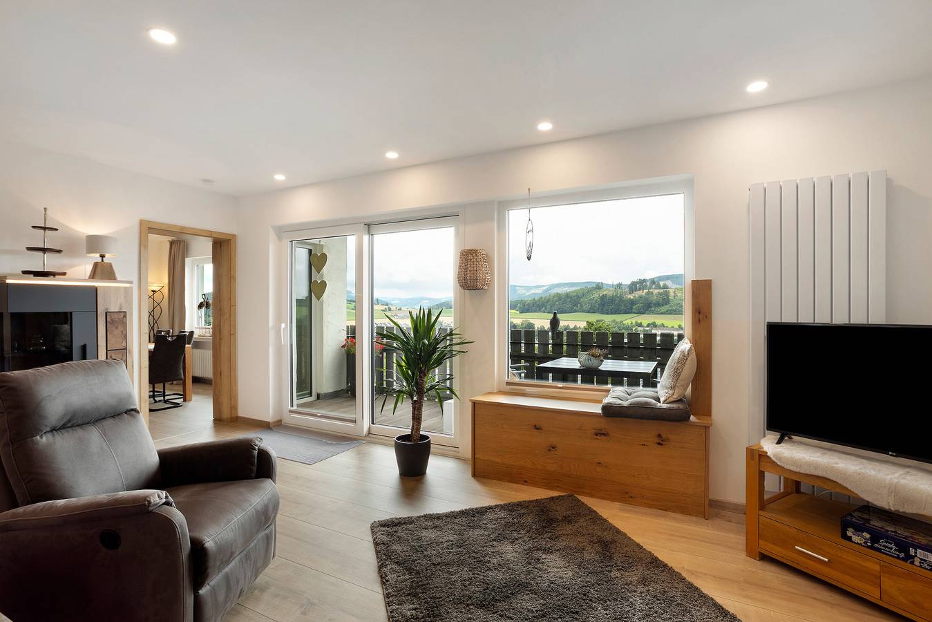 Ganze Wohnung, Ferienwohnung 'Stappert' mit Bergblick, Balkon und Wi-Fi in Eslohe, Hochsauerlandkreis