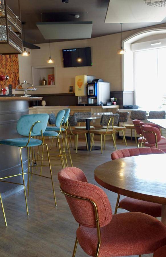 Hôtel de la Gare - Restaurant Bistro Quai in La Roche-sur-Yon, Vallée de la Loire