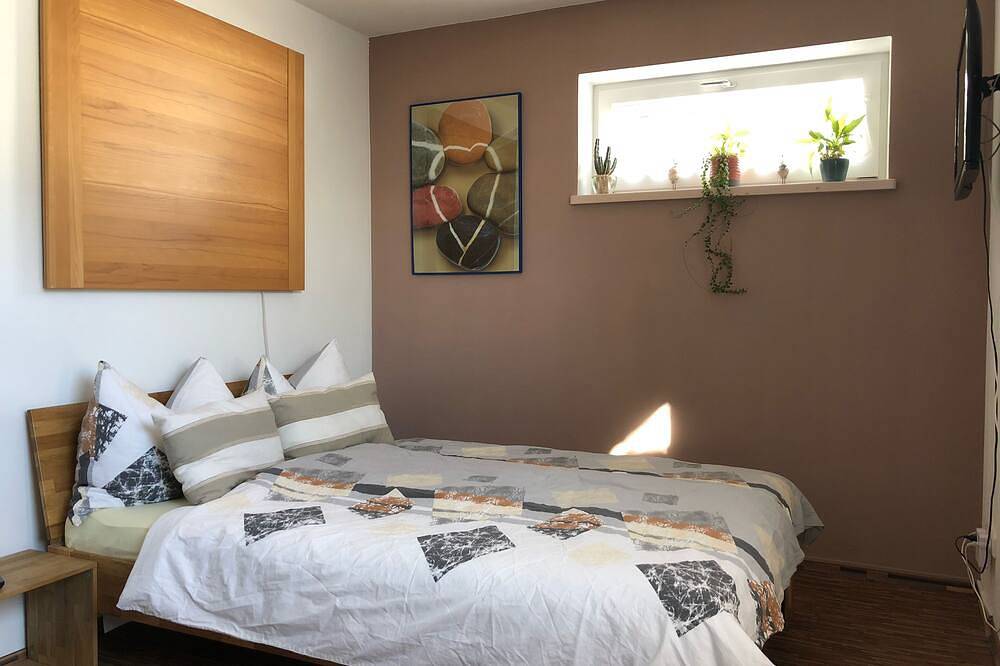 Ganze Wohnung, Gemütliches Apartment mit Blick auf die Berge im Sonnendorf Wängle in Wängle, Außerfern