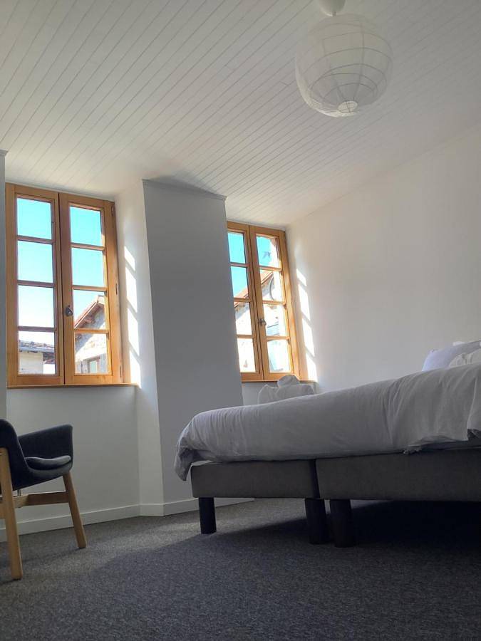 Location de vacances pour 10 personnes, avec vue, animaux acceptés à Désaignes - 2