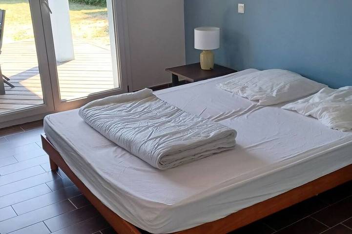 Location de vacances pour 6 personnes, avec Jacuzzi ainsi que Terrasse et Jardin à Lingreville - 2