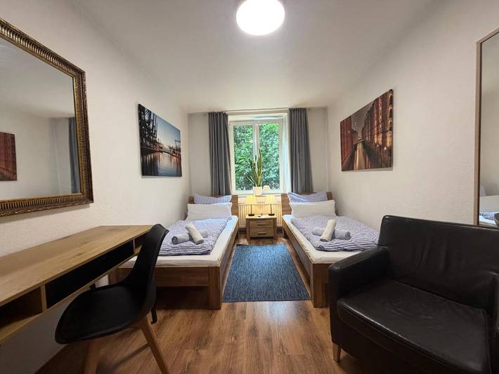 BnB für 2 Personen, mit Balkon in Hamburg