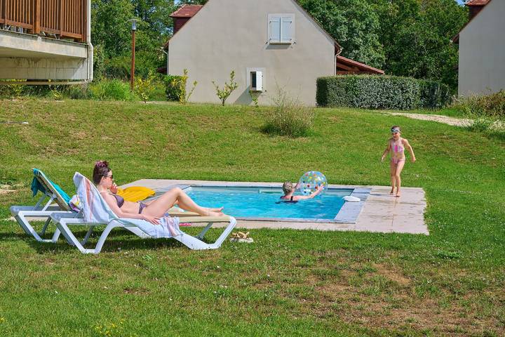 Location de vacances pour 8 personnes, avec piscine à Lanzac - 3