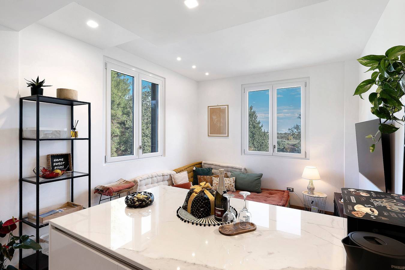 Ganze Wohnung, Apartment „Citrus Garden“ mit Bergblick, Wlan und Klimaanlage in Cisano sul Neva, Riviera di Ponente