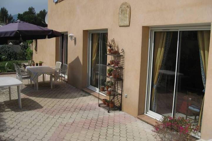 Maison de vacances pour 8 personnes, avec jardin et terrasse à Mouans-Sartoux