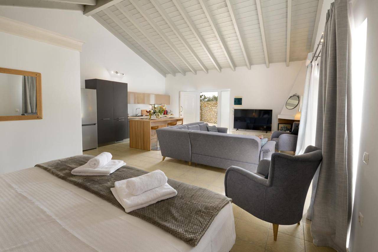 Kalokairia Residence in Μπογδανάτικα, Παξούς