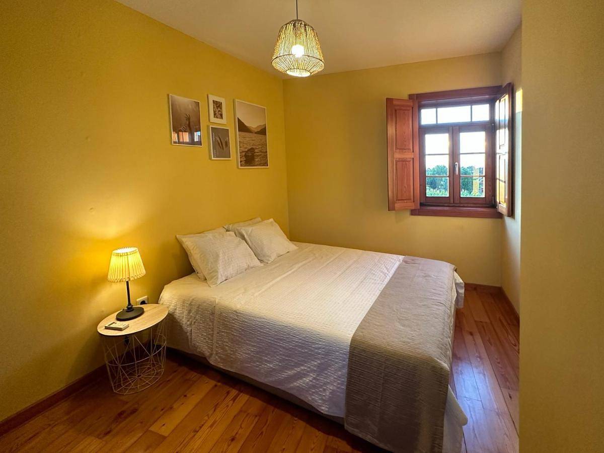Two-Bedroom House in Duas Igrejas (Porto), Distrito do Porto