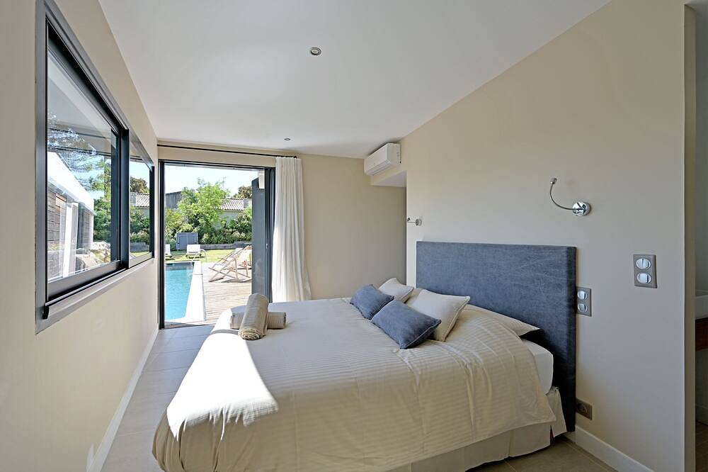 Villa Alta Vista - 10 people - Swimming pool, Clim and View in Villeneuve-lès-Avignon, Nimes region
