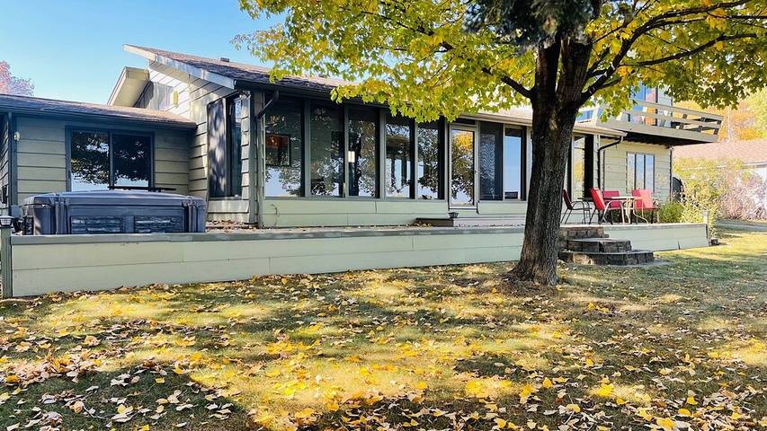 Ferienhaus für 12 Personen, mit Terrasse und Garten - 1