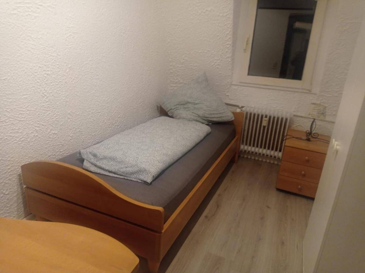 Ganze Wohnung, Work and Stay 6 Zimmer 150qm 12 Betten 3 Badezimmer in Meinerzhagen, Märkischer Kreis