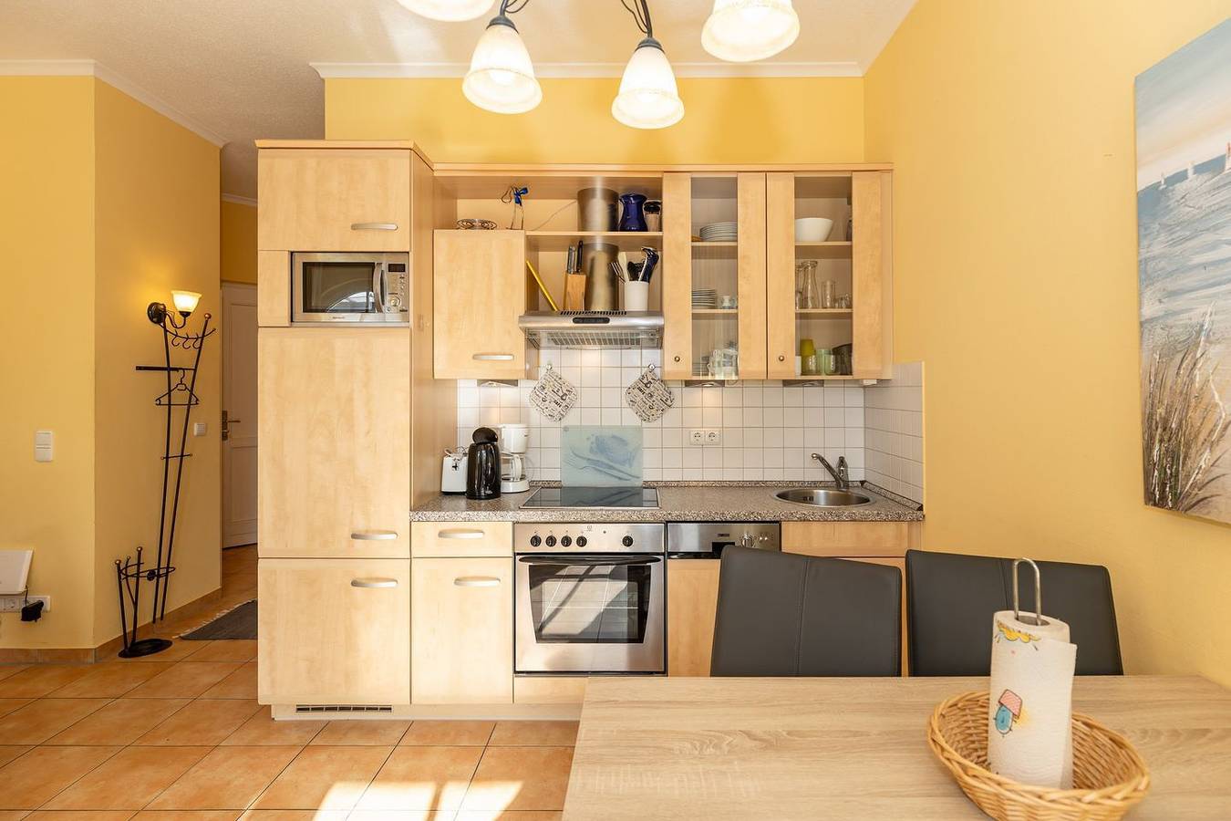 Ganze Wohnung, Tolles Ferienapartment an der Ostsee mit Sonnenterrasse - nur 20 m zum Strand! in Ostseebad Kühlungsborn, Kühlungsborn