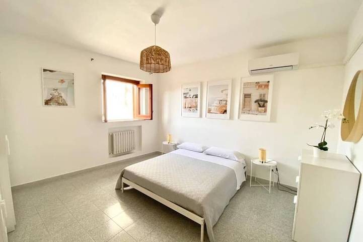 Casa Edoardo Two Bedroom Pizzo Calabro in Spiaggia della Seggiòla, Pizzo