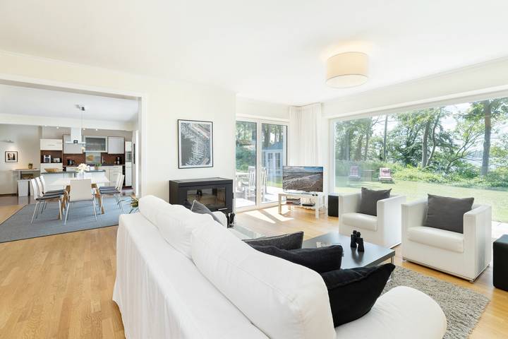 Ferienwohnung für 6 Personen, mit Terrasse und Garten in Heikendorf