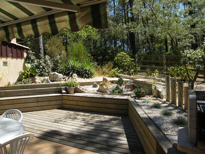 Gîte pour 4 personnes, avec terrasse et jardin dans Golf de la Méjanne - 2