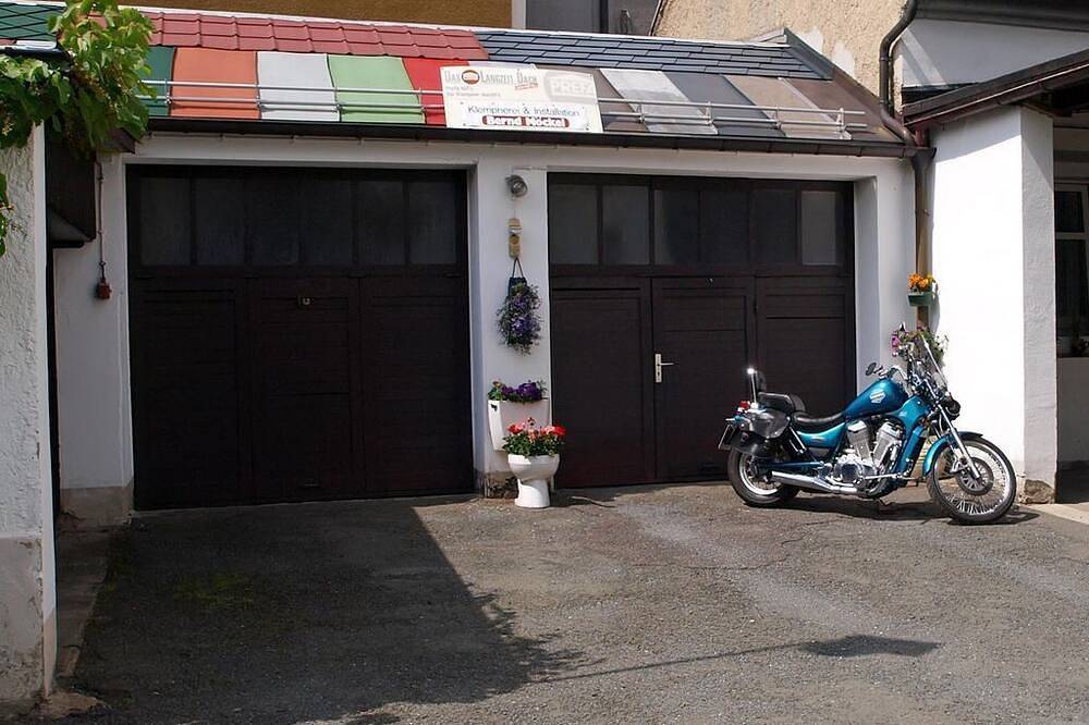 Ganze Wohnung, Ferienwohnung Simone - 4 Sterne Dtv - Ferienwohnungen Möckel in Ellefeld, Chemnitz und Umgebung