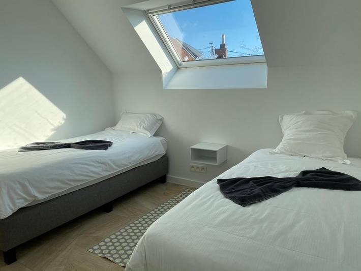 Location de vacances pour 4 personnes, avec sauna et piscine ainsi que jacuzzi et jardin à Philippeville - 3