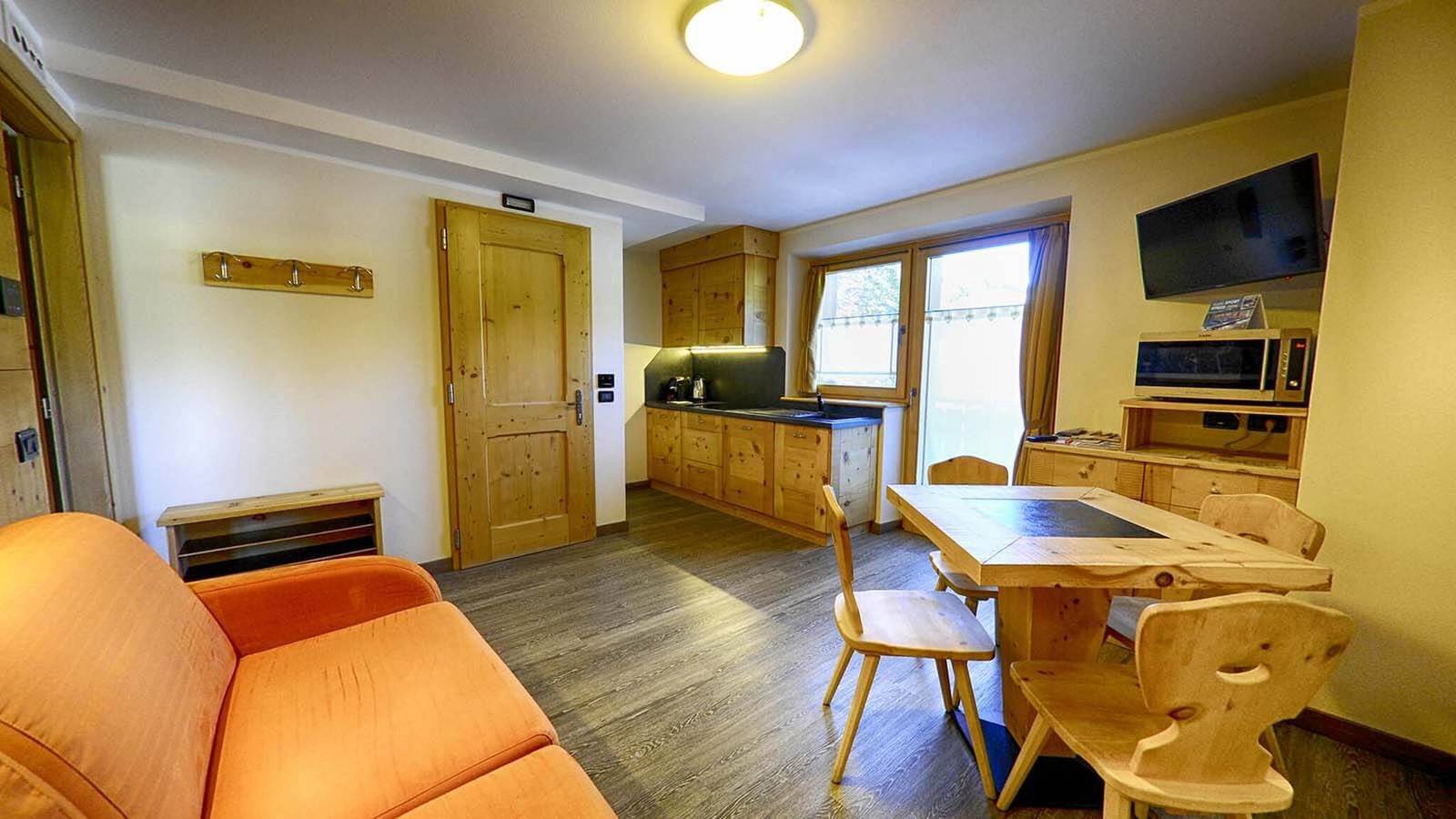 Ganze Wohnung, Wohnung Li Reza - Baita Cusini mit Bergblick, Wellnessbereich und Wlan in Teola, Livigno