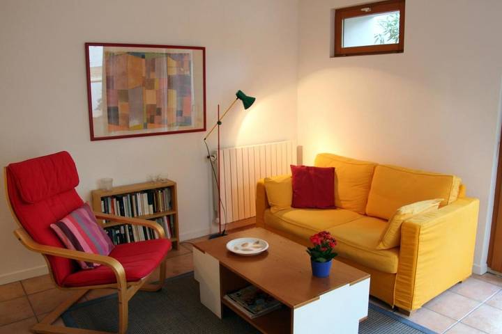 Gîte pour 2 personnes, avec vue ainsi que jardin et piscine à Nissan-lez-Enserune - 4