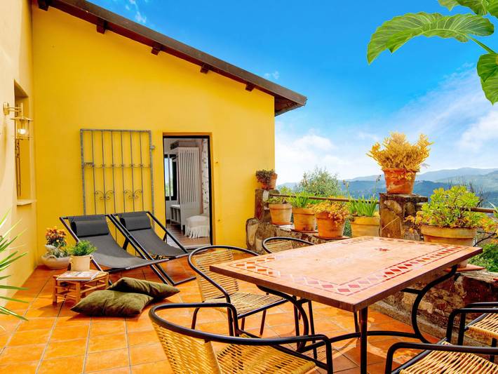 Casa vacanza per 5 persone, con terrazza e giardino nonché panorama, con animali domestici - 1