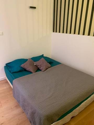 Gîte pour 4 personnes, avec terrasse dans Cinema Le Studio Bastia
